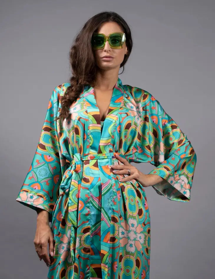 Green Psychedelic Woman Print Cape Dress – Lucinda's